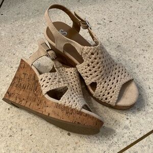 Women’s SO Natural Wedge Sandal (8M)